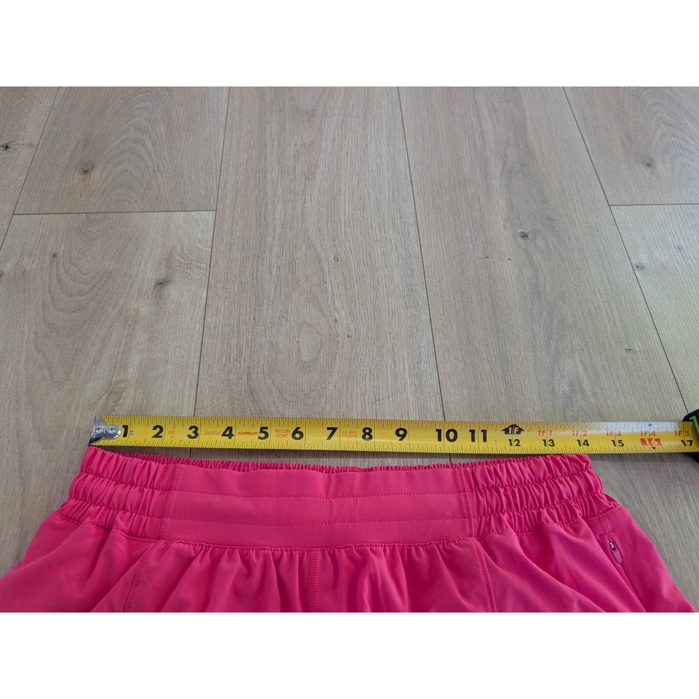 Lululemon Hotty Hot Low-Rise Lined Short 2.5" Pink Size 10 - Picture 5 of 7